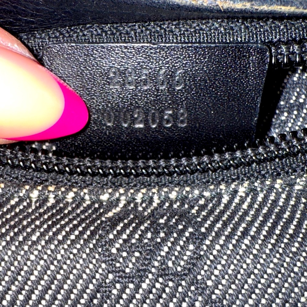GUCCI Black and Charcoal Gray Monogram Belt Bag - Picture 5 of 12